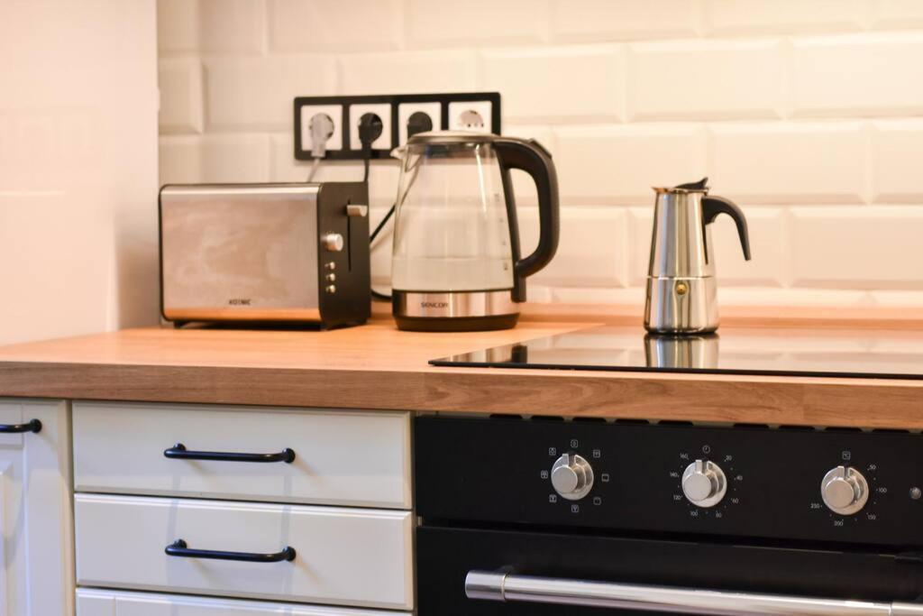 Lejlighed Renovated Stylish Flat At The Castle&metro *